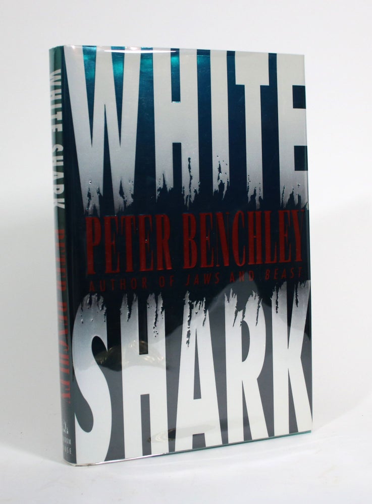 Item #009863 White Shark. Peter Benchley.